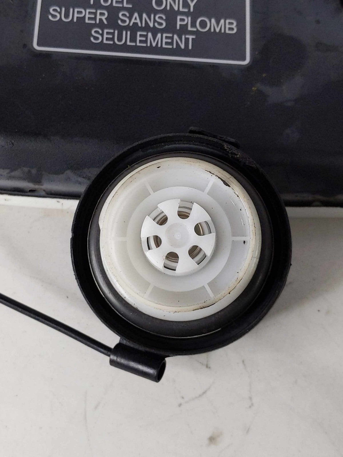 Fuel Tank Door INFINITI Q50 14 15 16 17 18 19 20 21 22 23 242