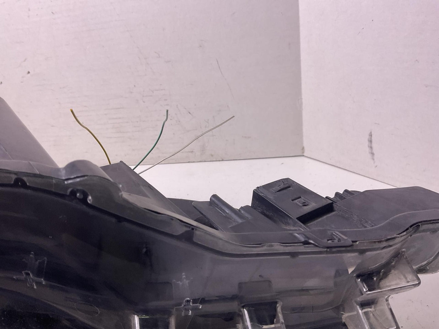 Headlamp Assembly TOYOTA COROLLA Left 17 18 1912