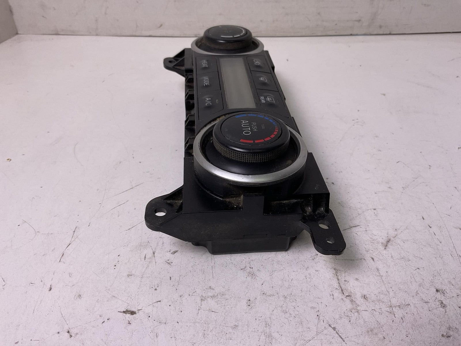 Heater A/c Control NISSAN LEAF 133