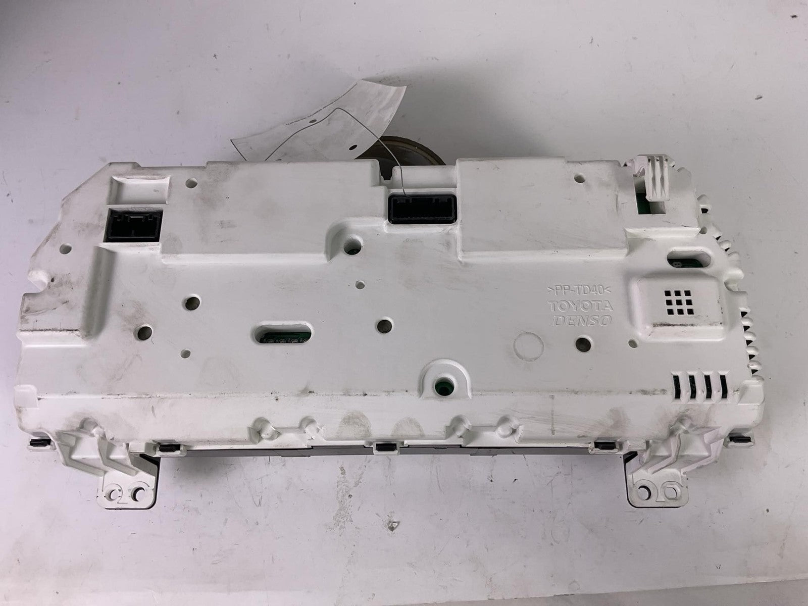 Speedometer TOYOTA CAMRY 123