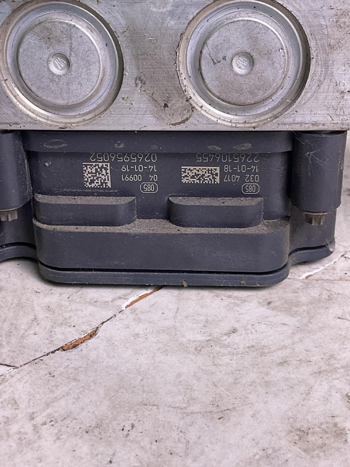 Anti-lock Brake Parts NISSAN VERSA 14 15 16 17 18 194