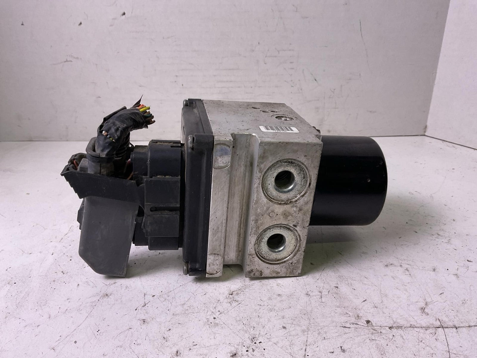 Anti-lock Brake Parts CADILLAC CTS 10 11 12 13 142