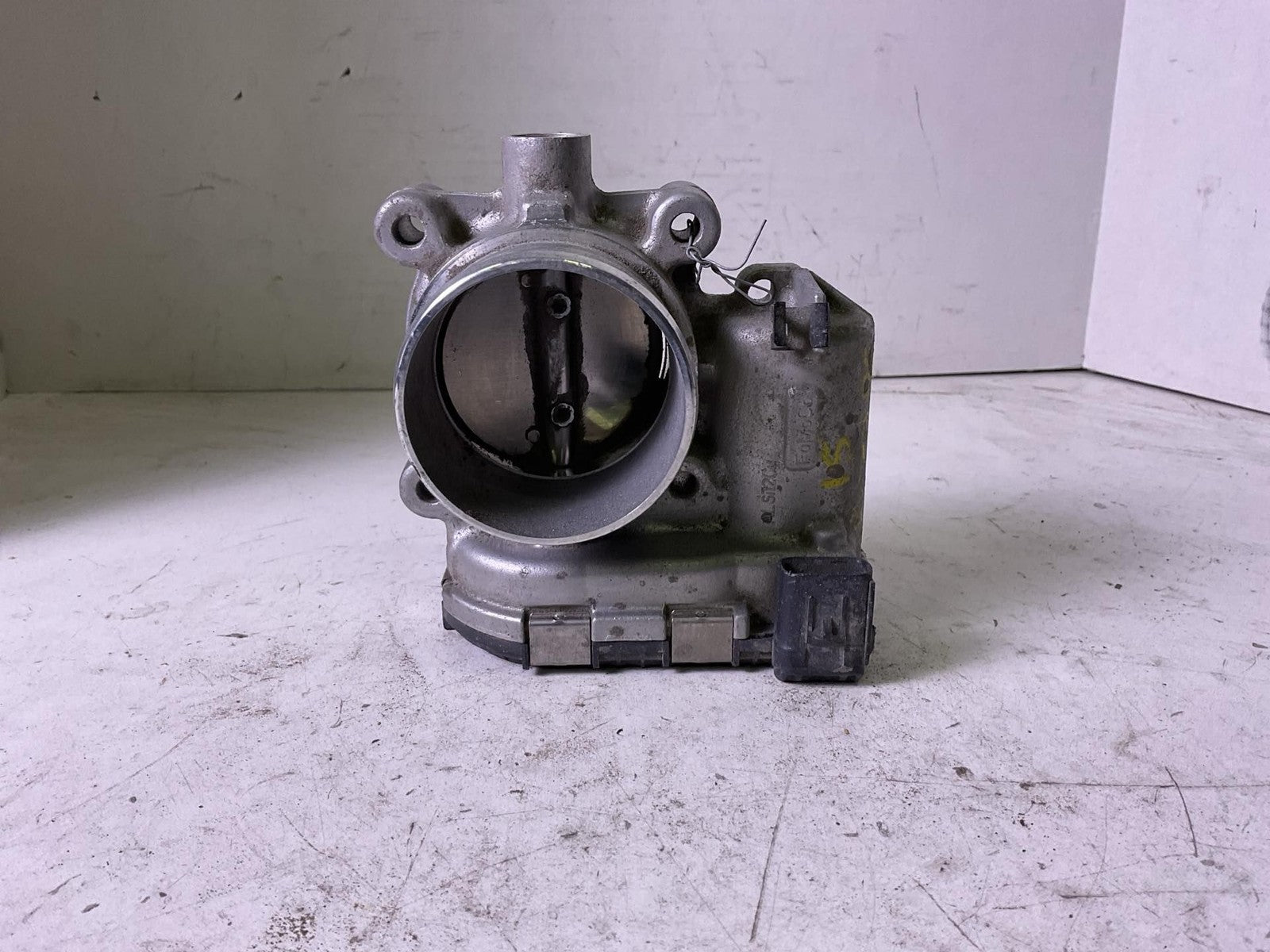 Throttle Body/valve Assy FORD ESCAPE 150