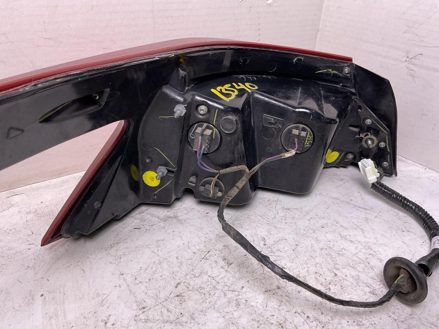 Tail Light Assembly NISSAN MAXIMA Right 16 17 183