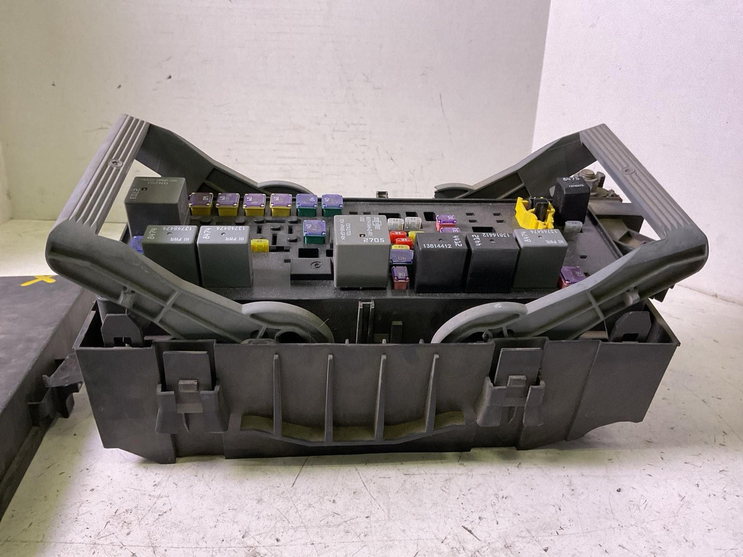 Engine Fuse Box DODGE JOURNEY 132