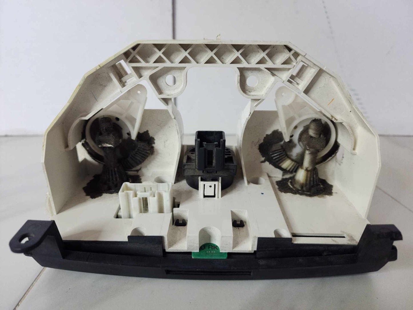 Heater A/c Control MAZDA 3 093
