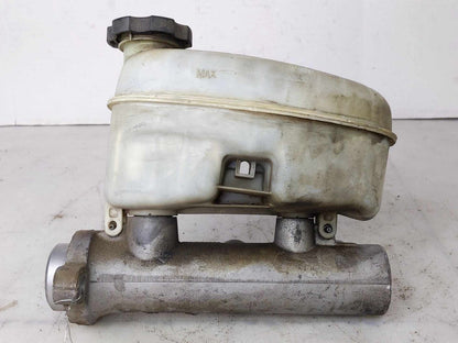 Master Cylinder CHEVY SILVERADO 1500 03 04 05 06 070