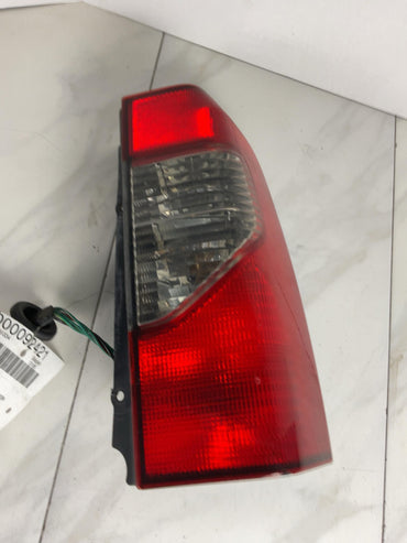Tail Light Assembly NISSAN XTERRA Right 02 03 041