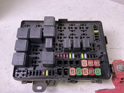 Engine Fuse Box DODGE CHARGER 19 200