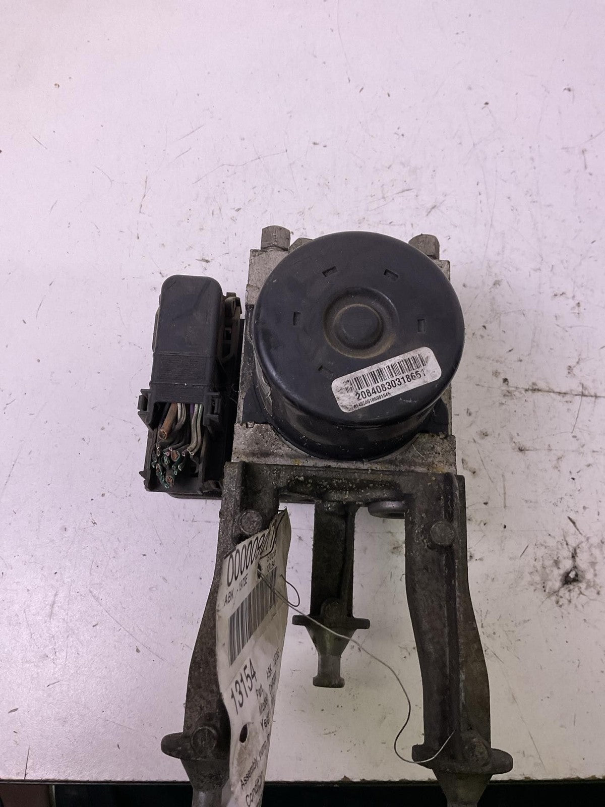 Anti-lock Brake Parts CHRYSLER 300 05 06 073