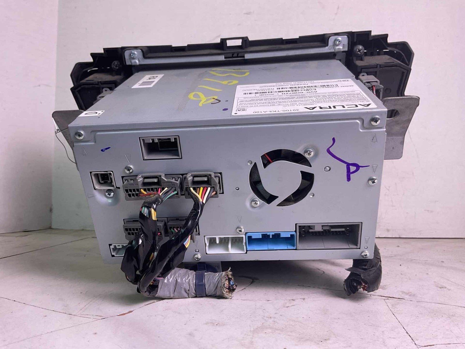 Audio & Visual Equip.(radio) ACURA TL 092