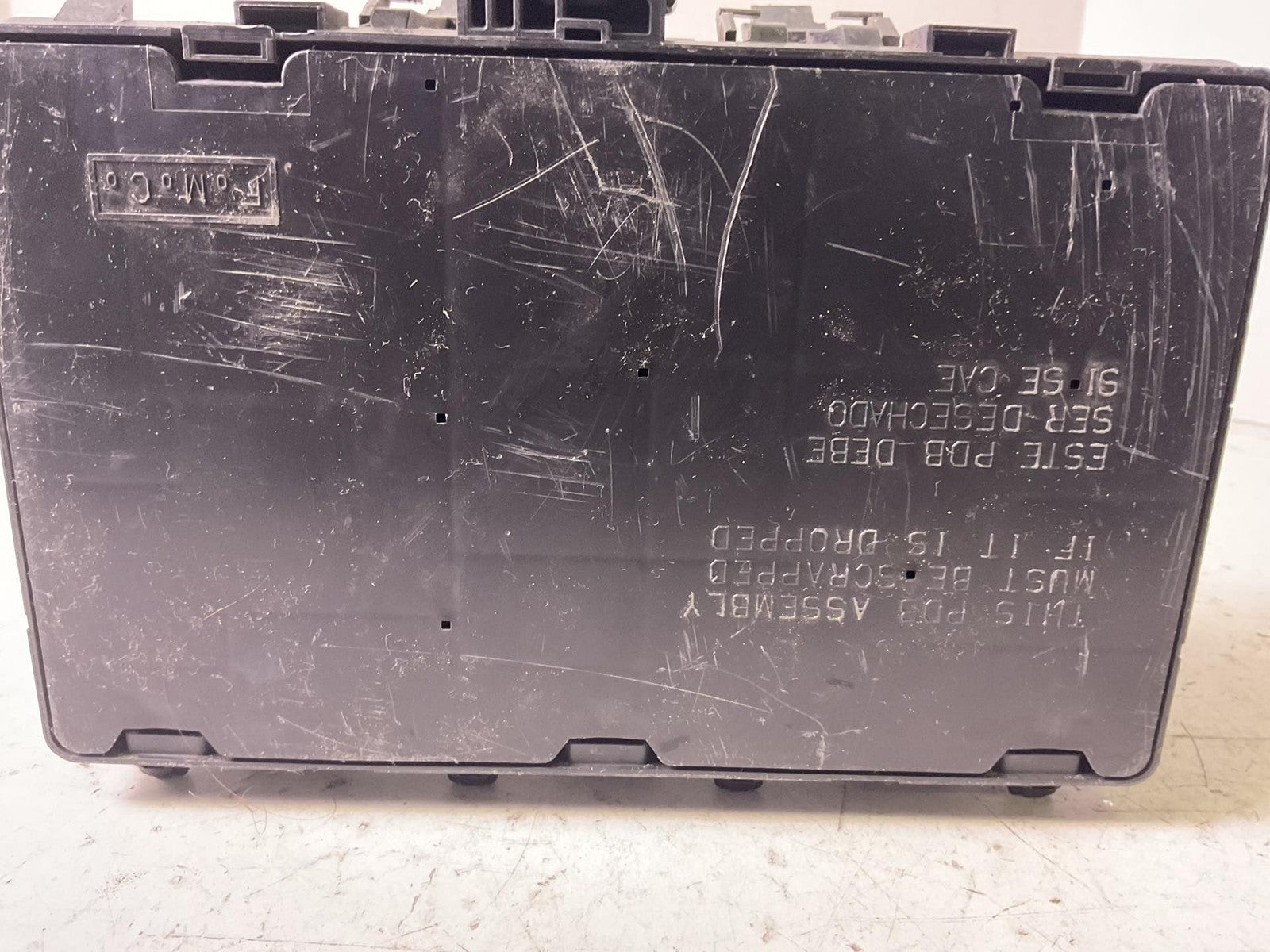 Engine Fuse Box FORD FUSION 17 18 19 205