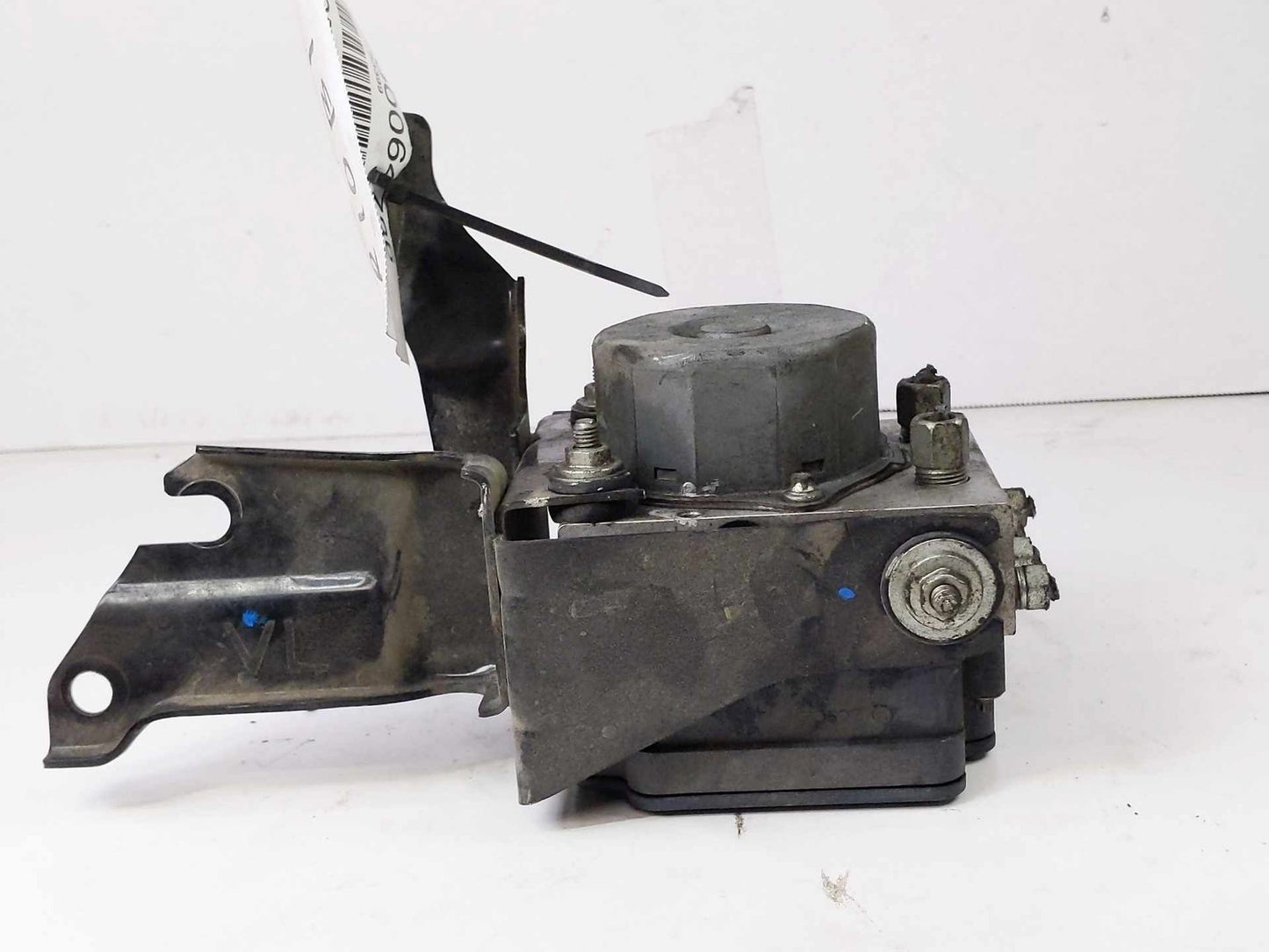 Anti-lock Brake Parts NISSAN VERSA 15 16 17 18 192