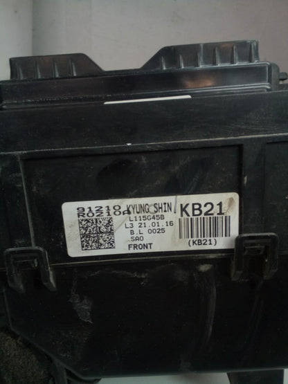Engine Fuse Box KIA CARNIVAL 229