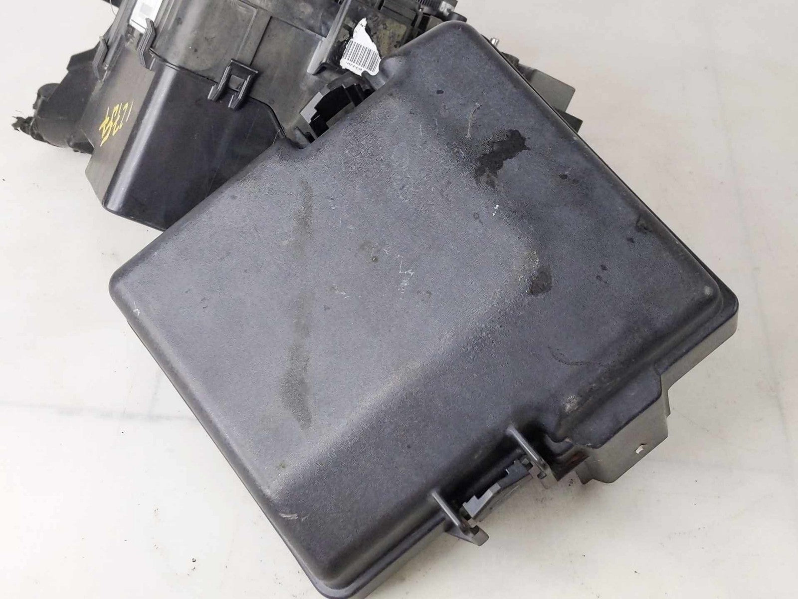 Engine Fuse Box HYUNDAI SONATA 16 1711