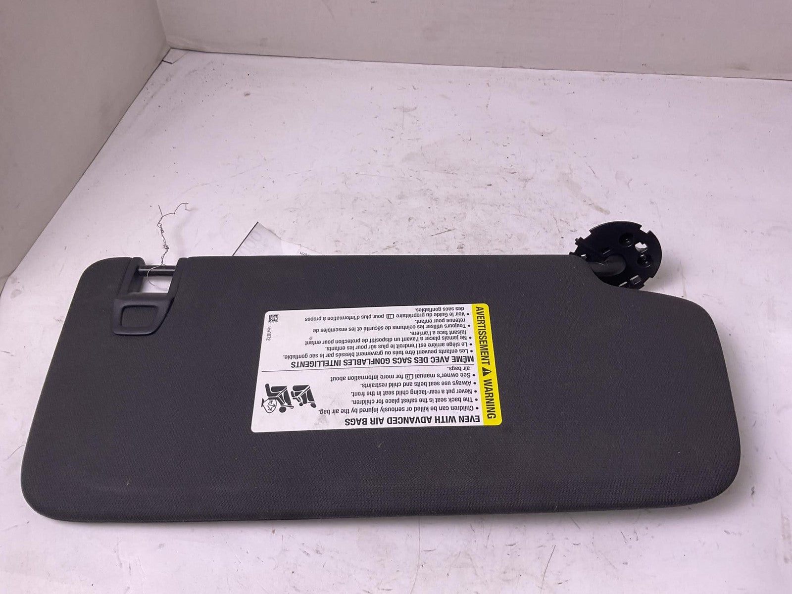 Sun Visor CHEVROLET BLAZER Left 19 20 21 22 23 242