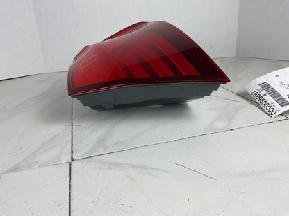 Tail Light Assembly BMW 528I Right 11 12 133
