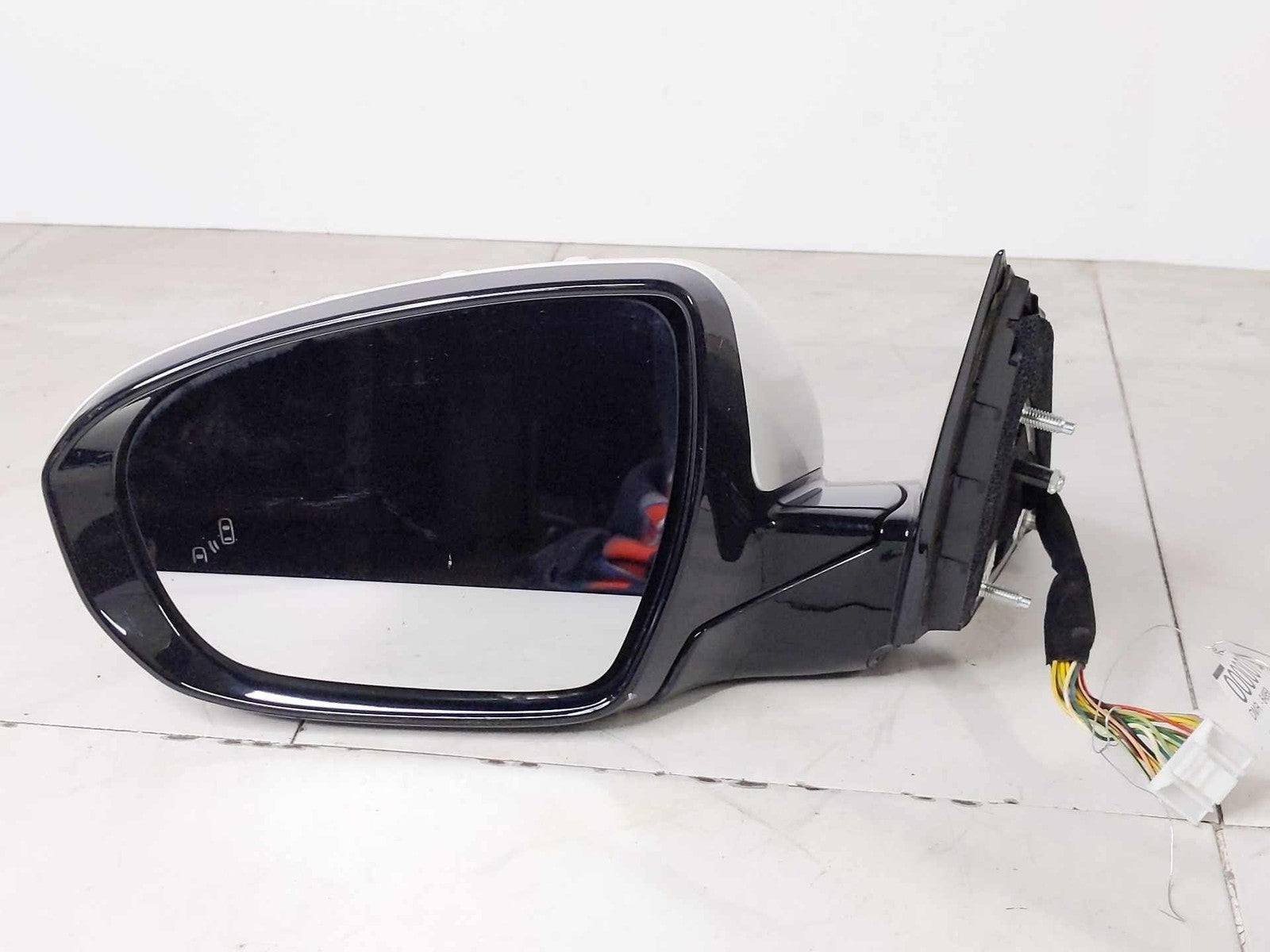 Left Driver Side Door Mirror For 2014-2016 KIA CADENZA0