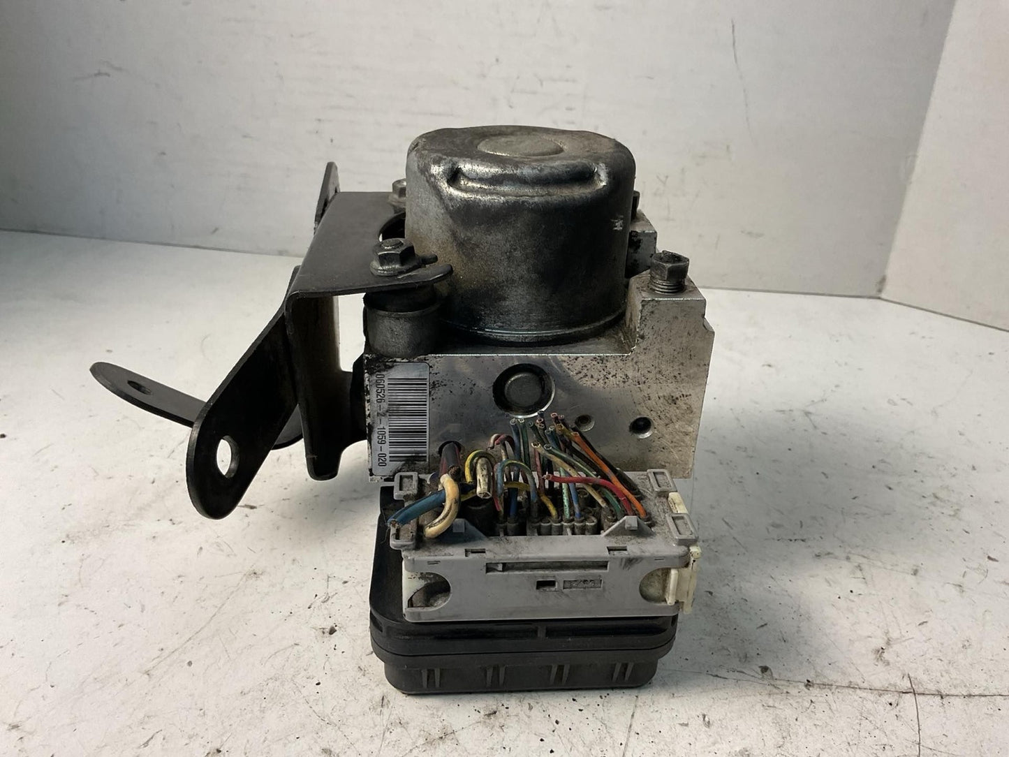 Anti-lock Brake Parts TOYOTA TUNDRA 05 060