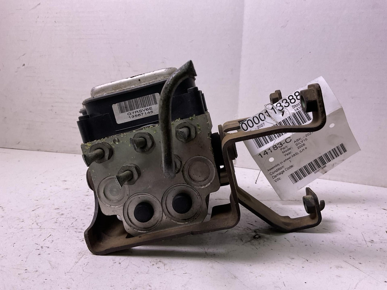 Anti-Lock Brake Part Assembly For 2006 2007 Chevy Silverado 15003