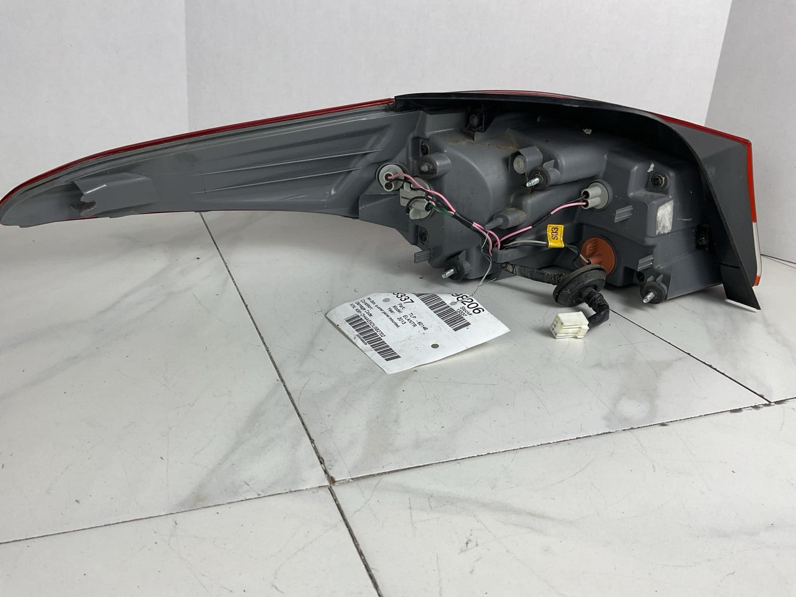 Tail Light Assembly HYUNDAI ELANTRA Right 11 12 133