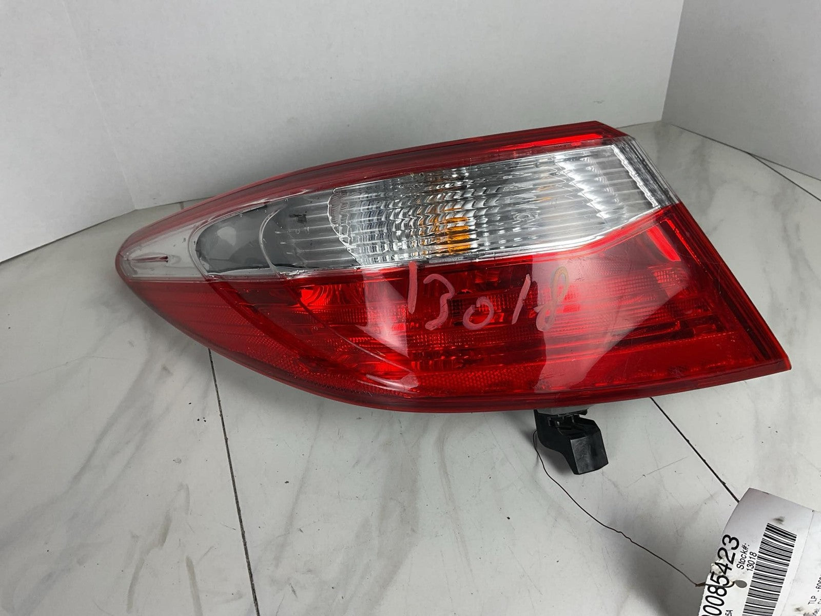 Tail Light Assembly TOYOTA CAMRY Left 15 16 170