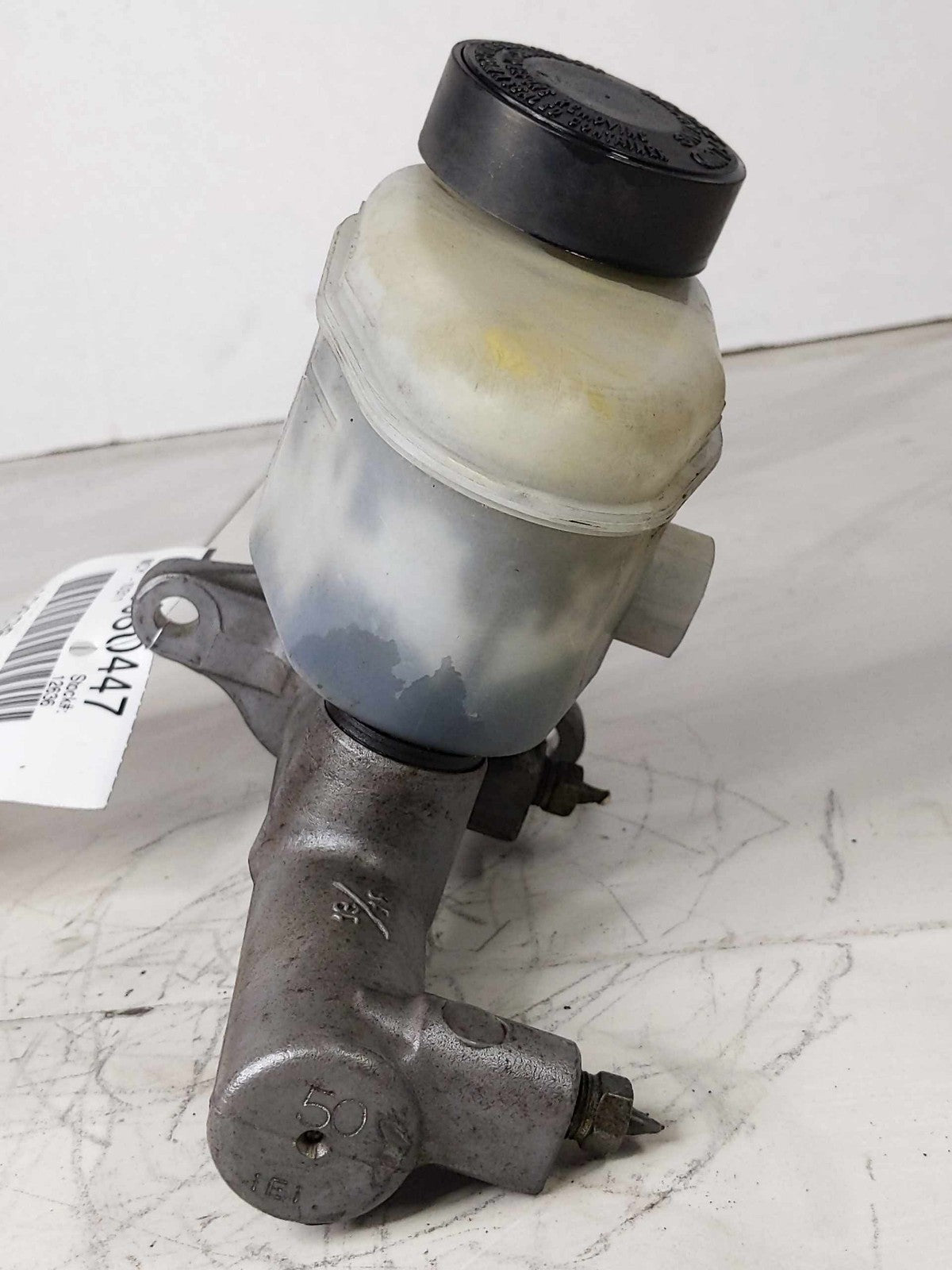 Master Cylinder TOYOTA TUNDRA 00 01 02 03 04 05 063