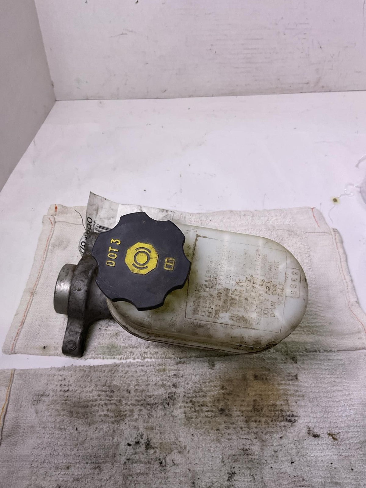 Master Cylinder GMC YUKON 15 16 17 18 19 202