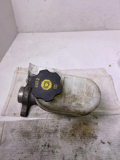 Master Cylinder GMC YUKON 15 16 17 18 19 202