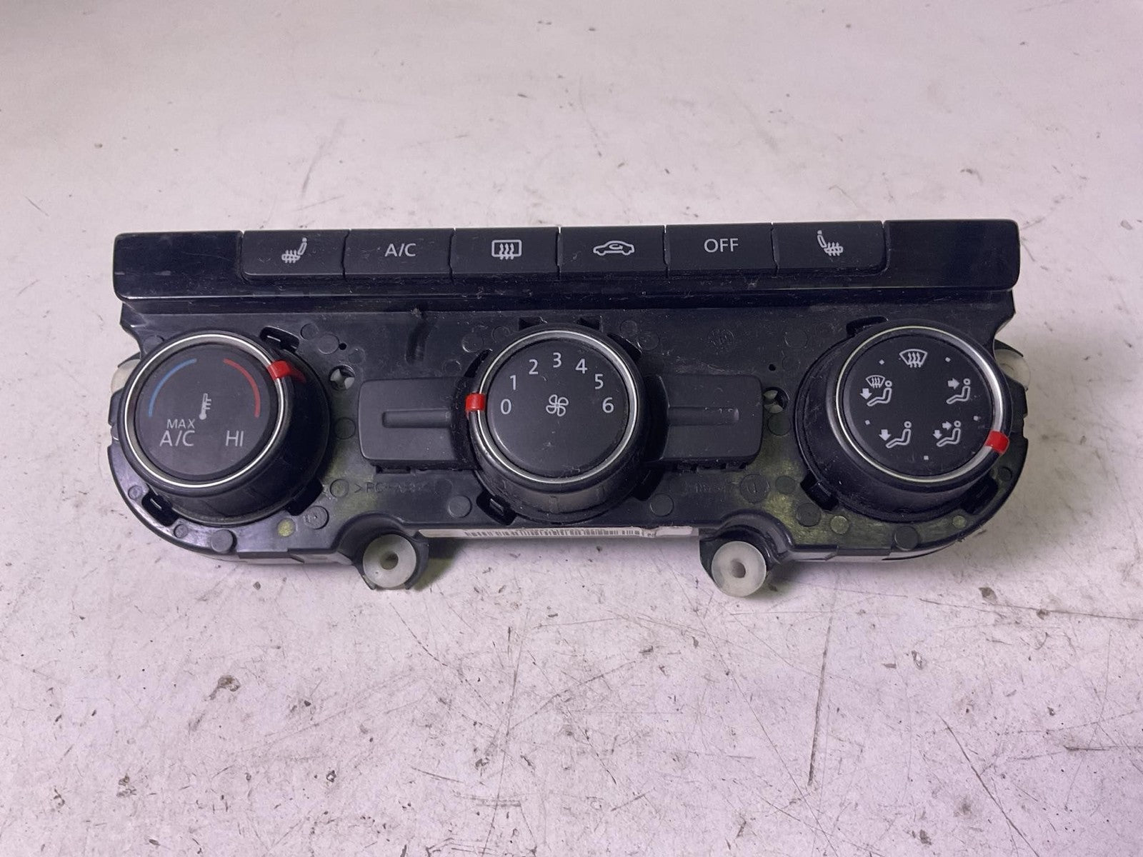 Heater A/c Control VW TIGUAN 13 14 150