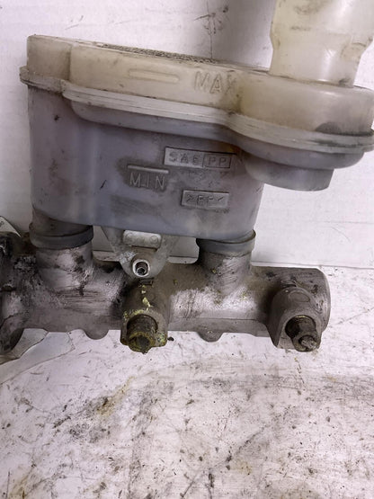 Master Cylinder NISSAN MAXIMA 04 05 06 07 0815