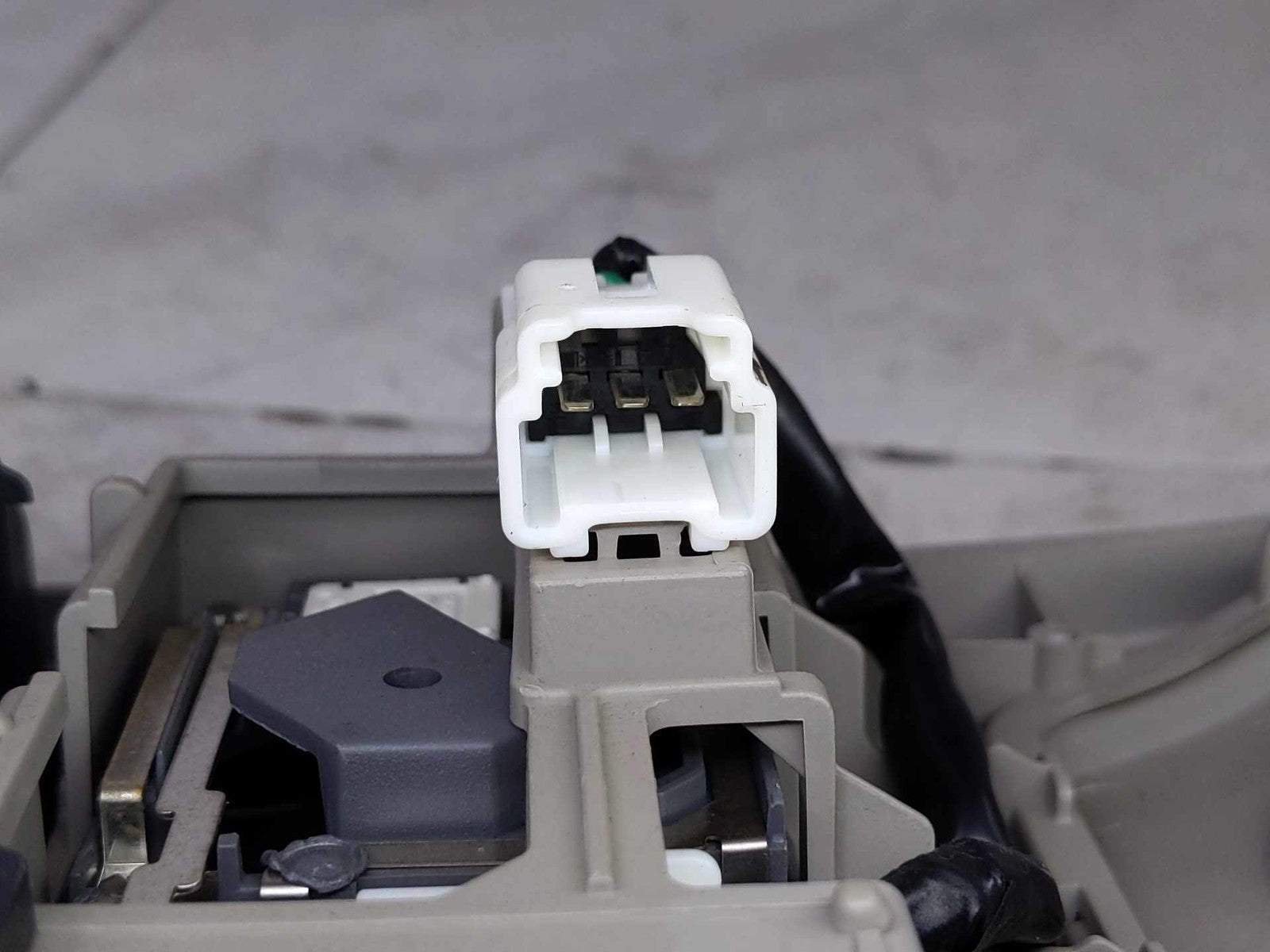 Overhead Console NISSAN PATHFINDER 05 06 07 08 09 10 11 128