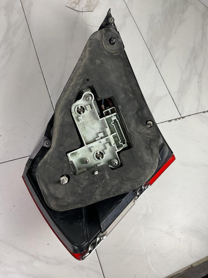 Tail Light Assembly MERCEDES S-CLASS Right 07 08 096