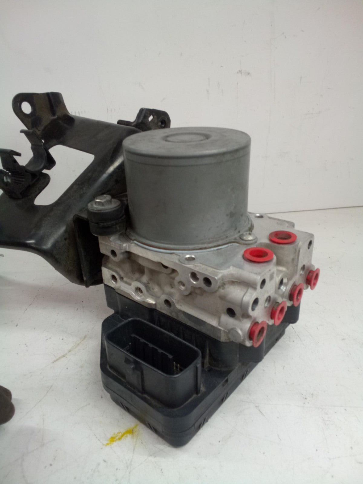 Anti-Lock Brake Pump Module Control Assembly For 2011 TOYOTA HIGHLANDER2