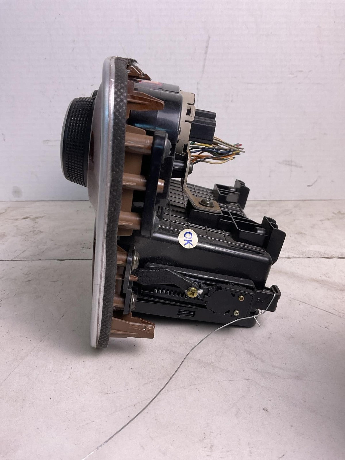 Heater A/c Control HYUNDAI SONATA 06 07 086