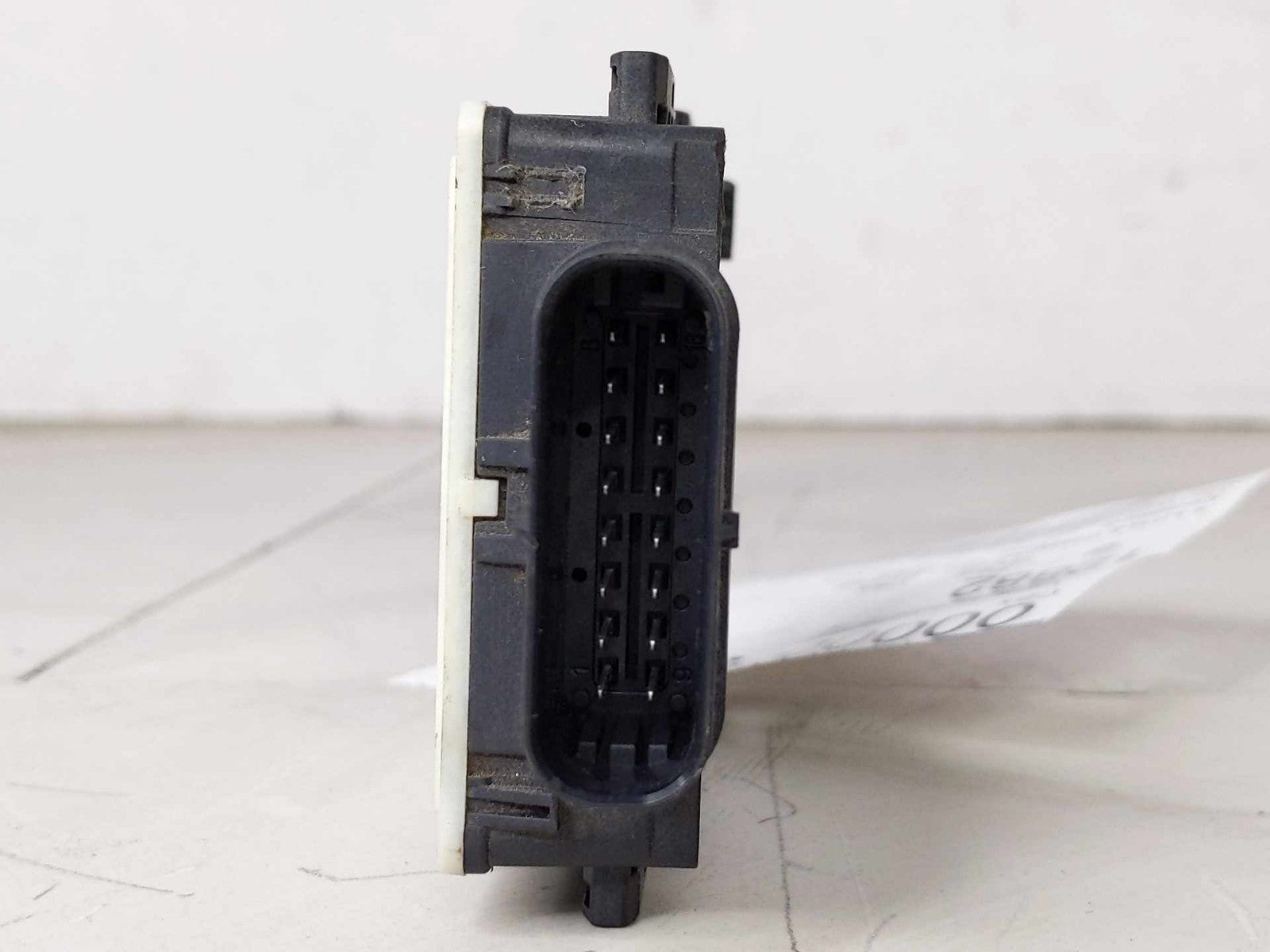 Chassis Brain Box BMW 840I 221