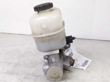 Master Cylinder LINCOLN NAVIGATOR 081