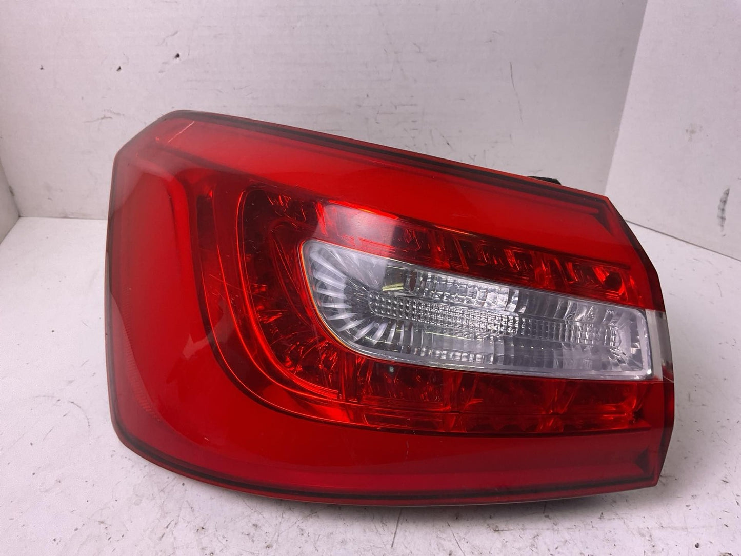 Tail Light Assembly KIA CADENZA Left 14 15 160