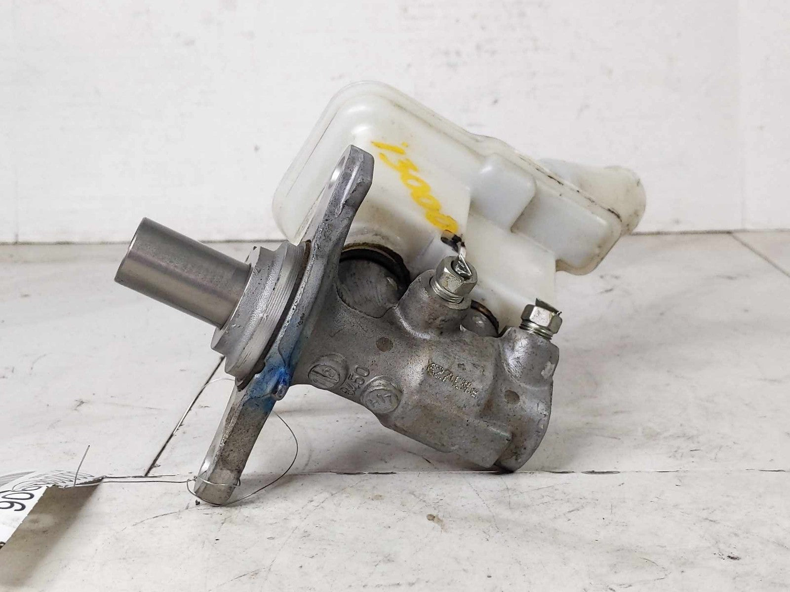 Master Cylinder NISSAN VERSA 12 13 14 15 16 17 18 194