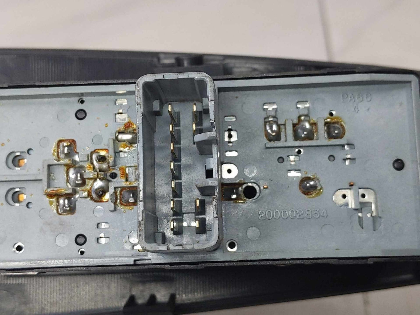 Door Switch Front HYUNDAI SONATA 11 12 13 14 156