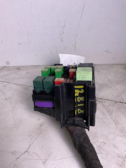 Engine Fuse Box VW PASSAT 12 13 14 15 16 17 18 19 20 21 223