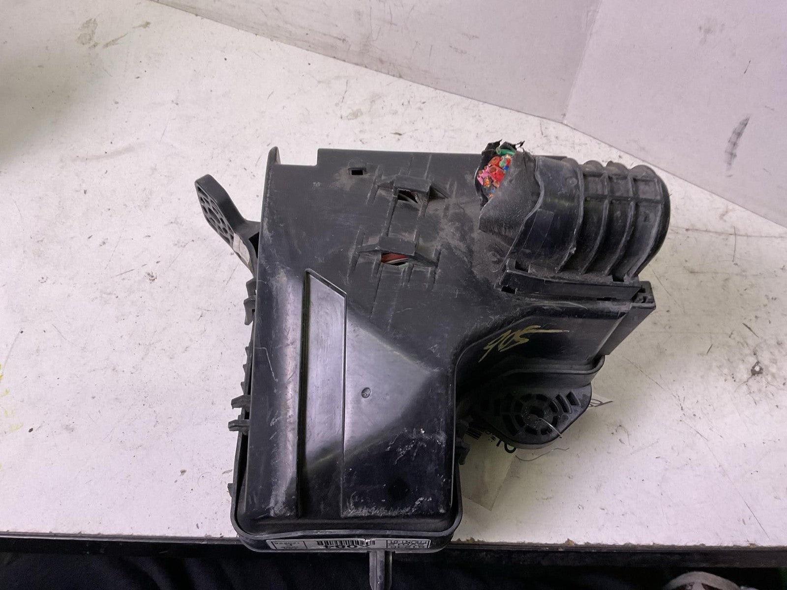 Engine Fuse Box HYUNDAI VELOSTER 12 13 141