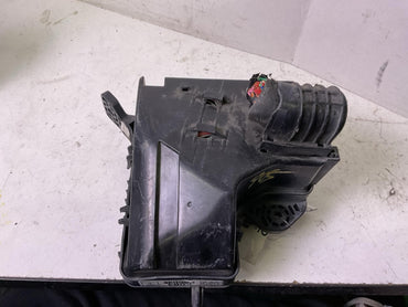 Engine Fuse Box HYUNDAI VELOSTER 12 13 141