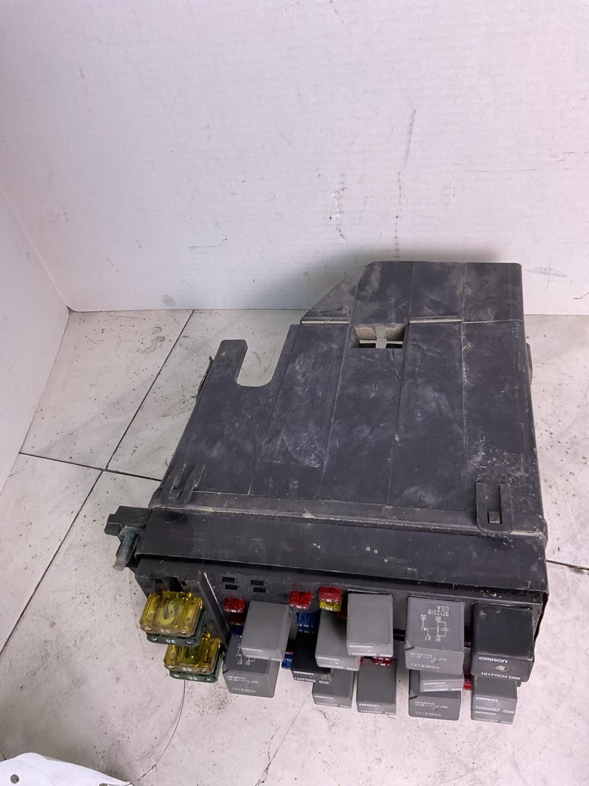 Engine Fuse Box CHEVY CORVETTE 971