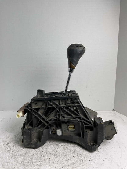 Automatic Transmission Floor Gear Shifter Assembly For 2013-2015 LEXUS ES3501