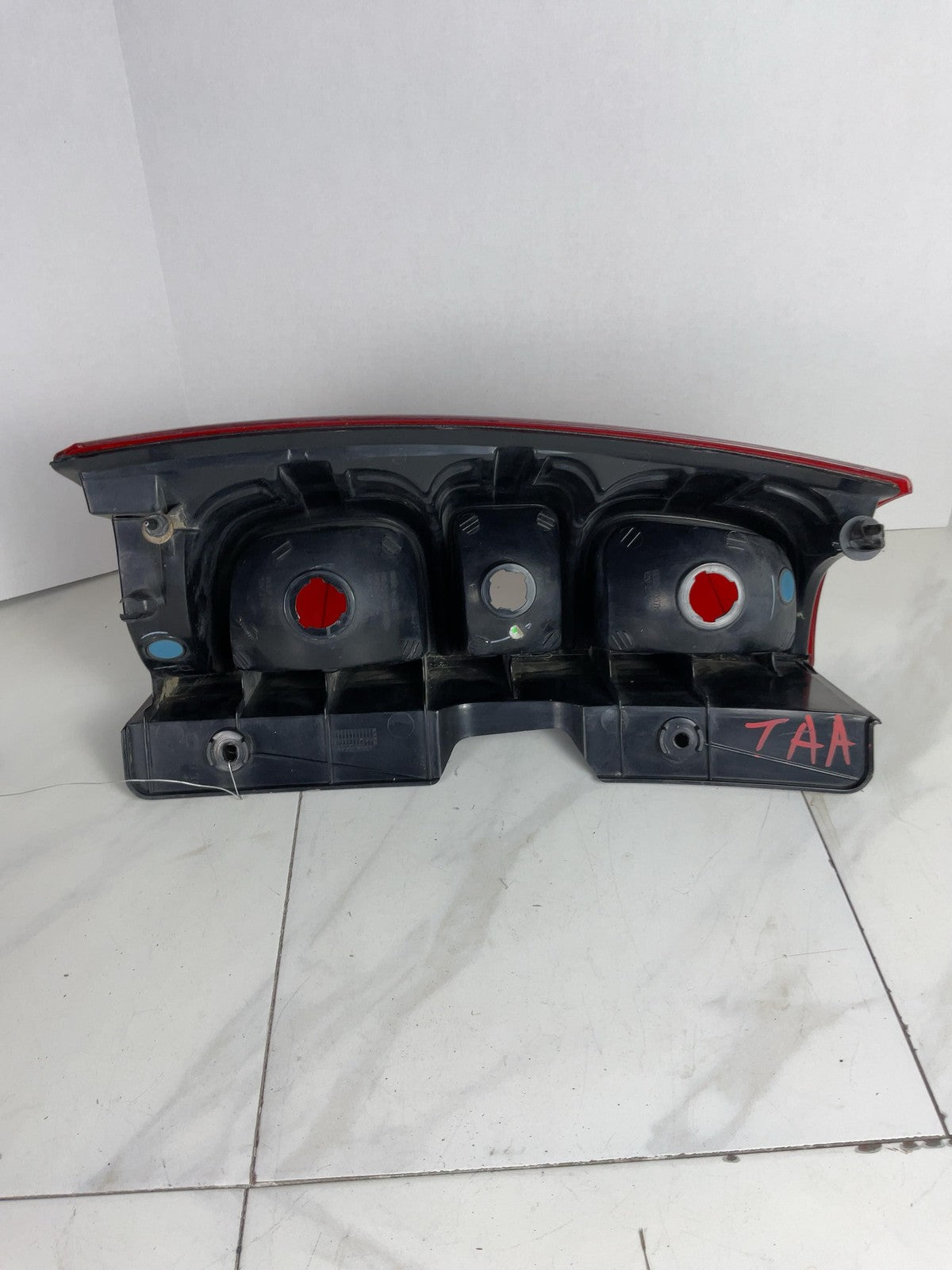 Tail Light Assembly CHEVY TAHOE Right 07 08 09 10 11 12 13 144