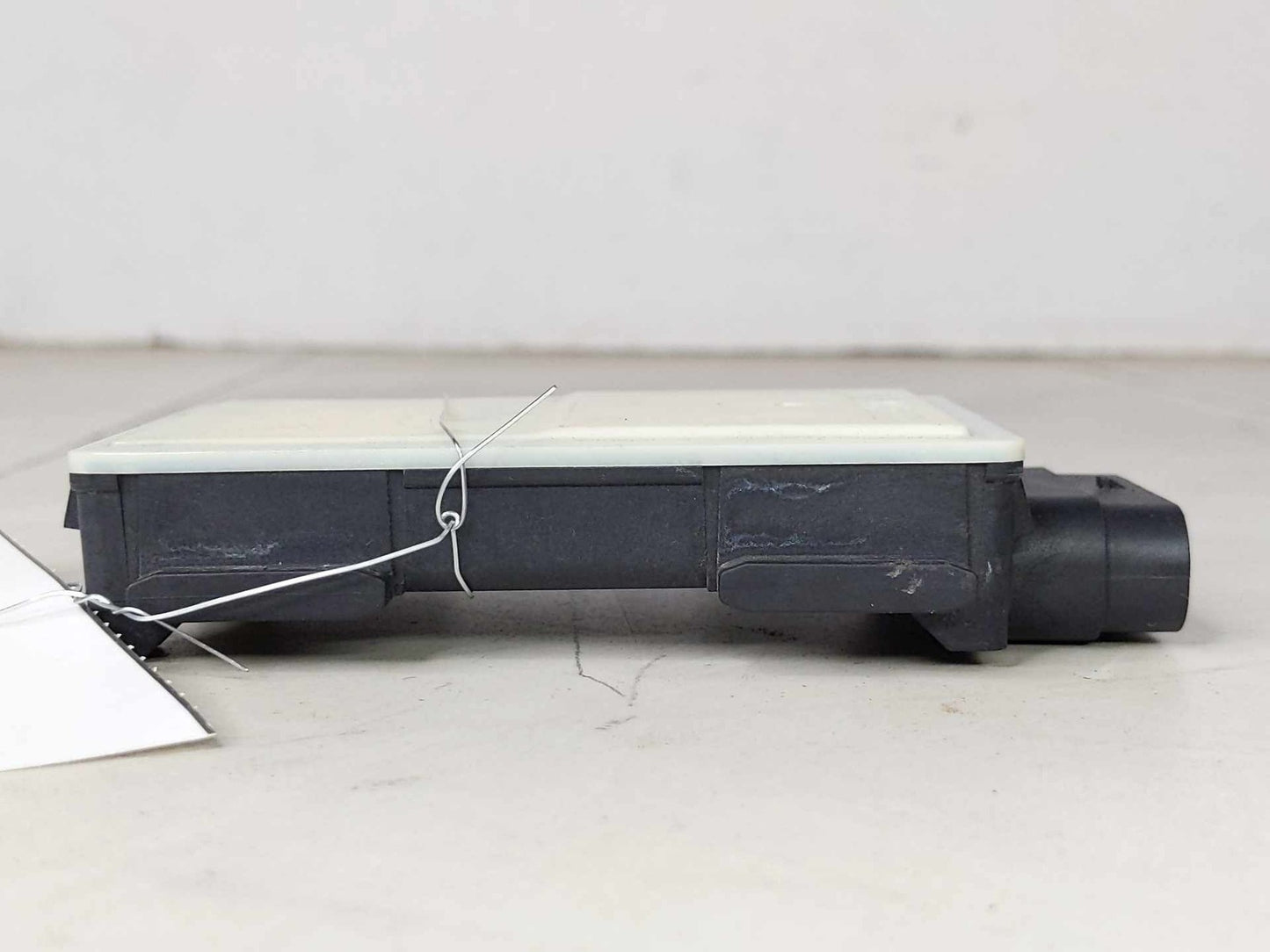 Chassis Brain Box BMW 840I 225