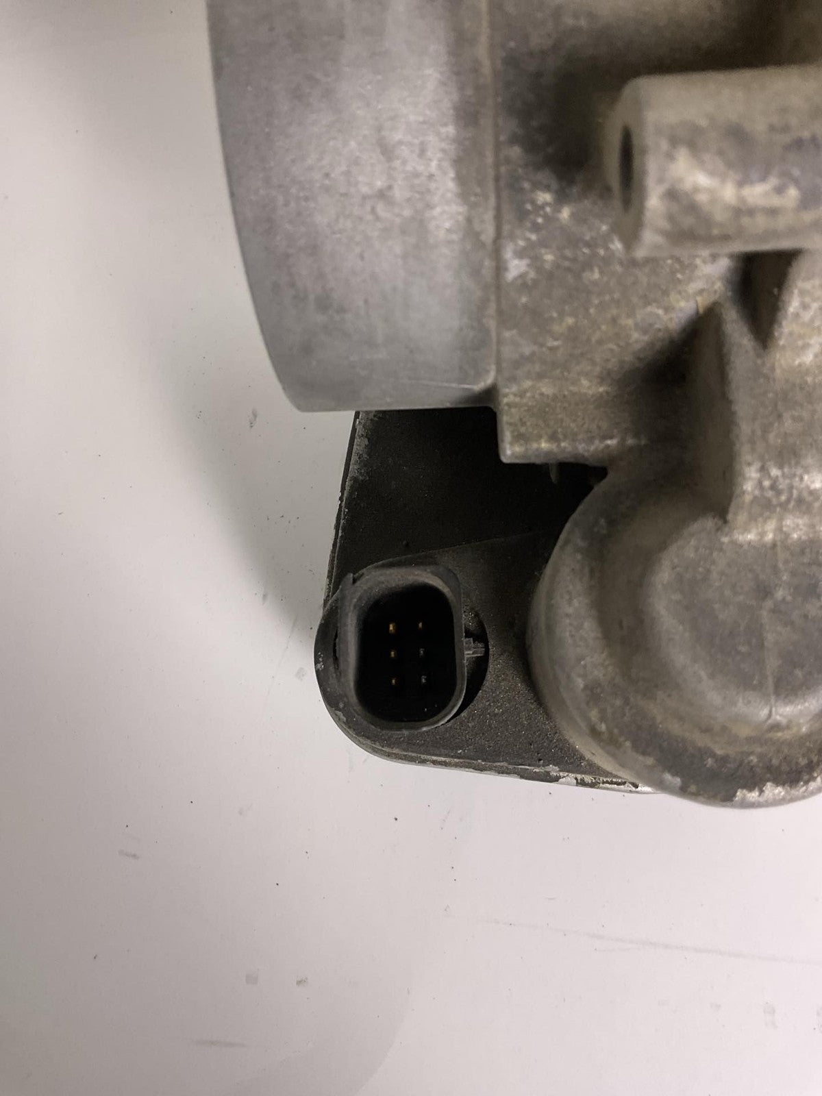 Throttle Body/valve Assy CHRYSLER 300 053