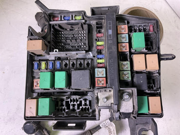 Engine Fuse Box KIA OPTIMA 11 12 131