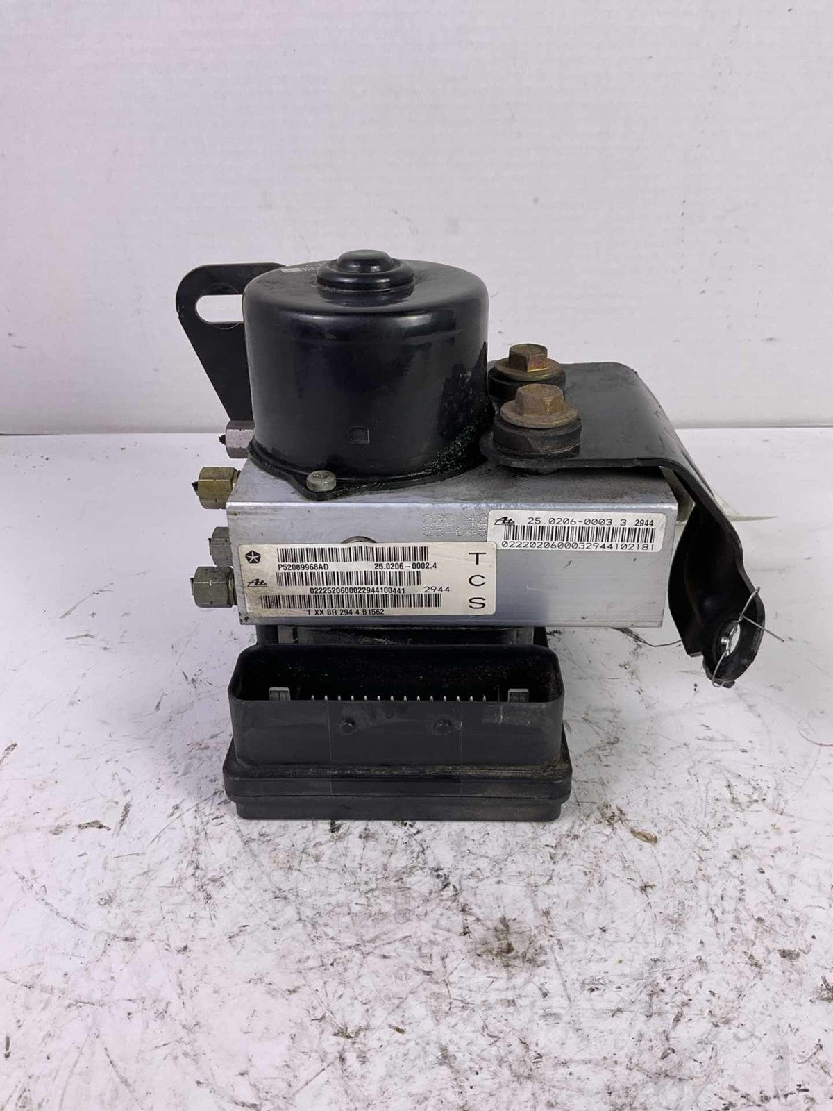 Anti-lock Brake Parts for 2005 JEEP GRAND CHEROKEE2